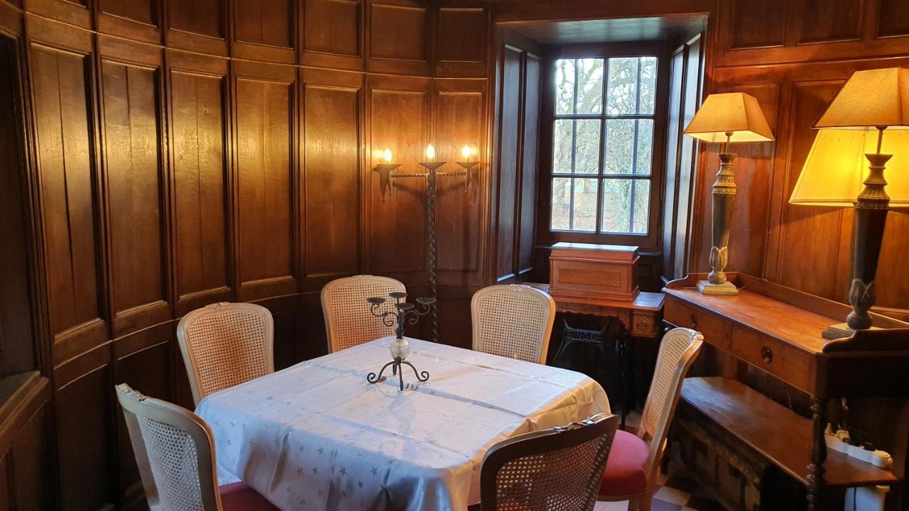Chateau De La Frogerie Maulevrier Экстерьер фото
