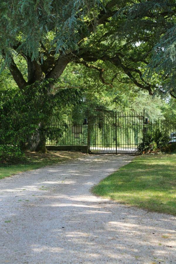 Chateau De La Frogerie Maulevrier Экстерьер фото